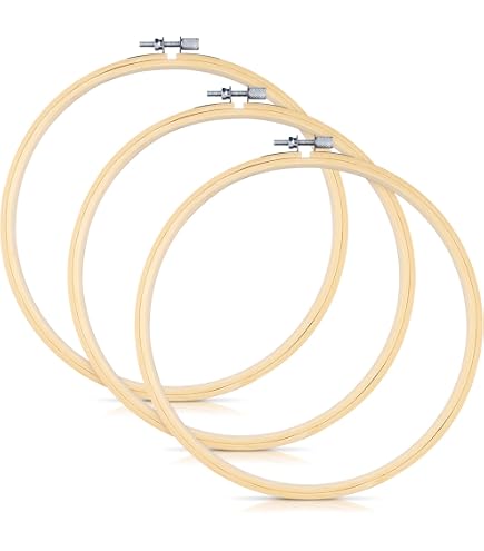 Amazon.com: Hoop-La 14401.008 Embroidery Hoop, 8-Inch,(Color May Vary)